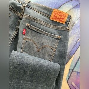 Levi's Classic Blue Jeans with Logo Patch